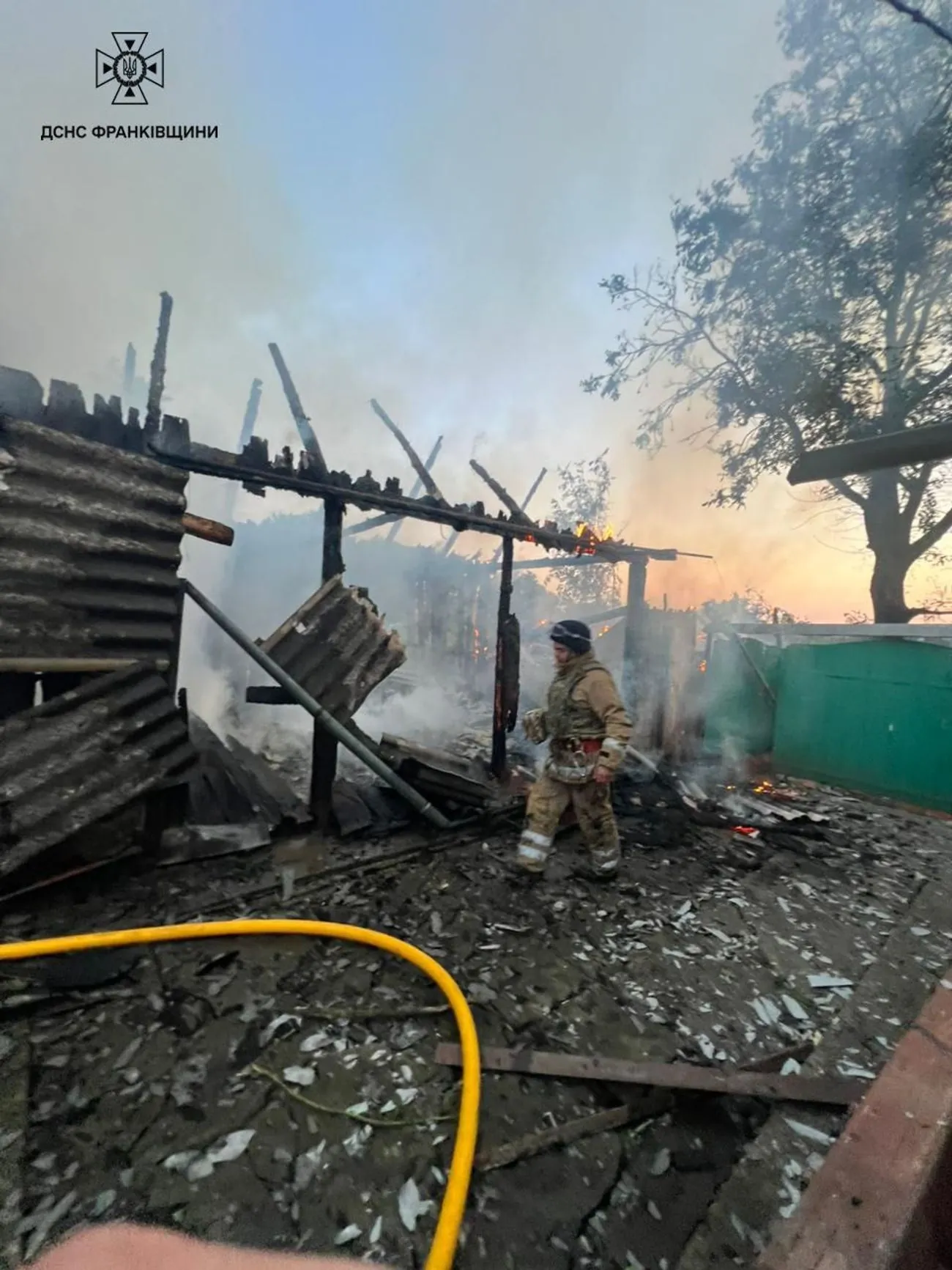 Ворожий удар по Івано-Франківську: попередньо, відомо про 4 постраждалих, з них – одна дитина