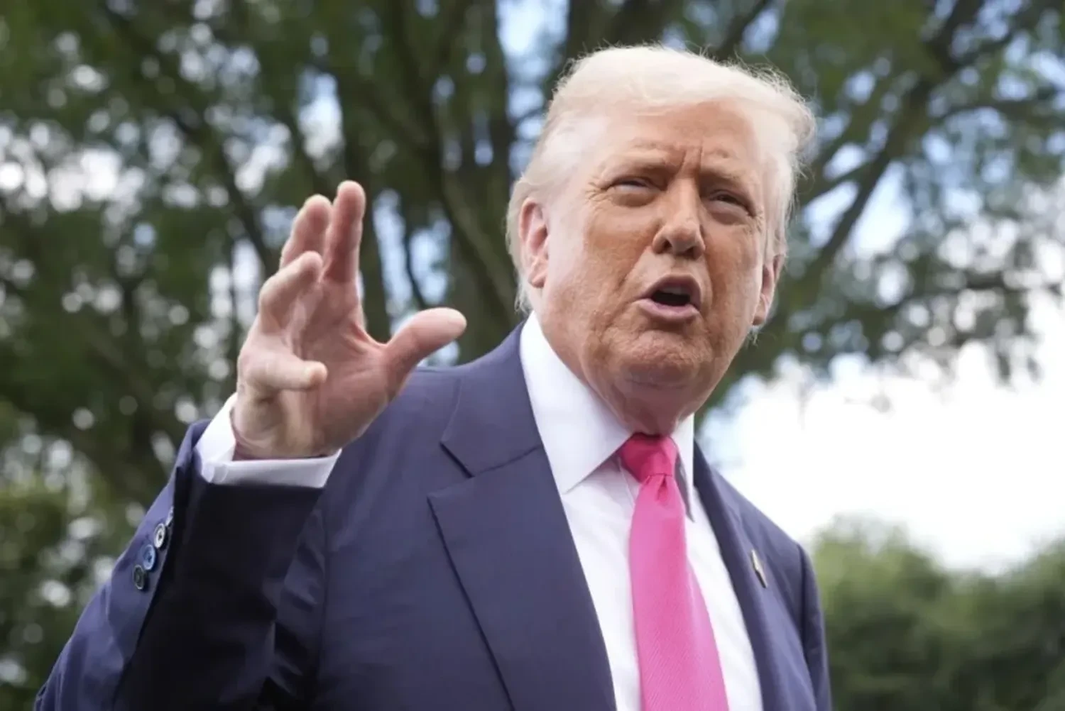 Трамп: Рішення щодо санкцій проти рф буде ухвалено після візиту Віткоффа до москви