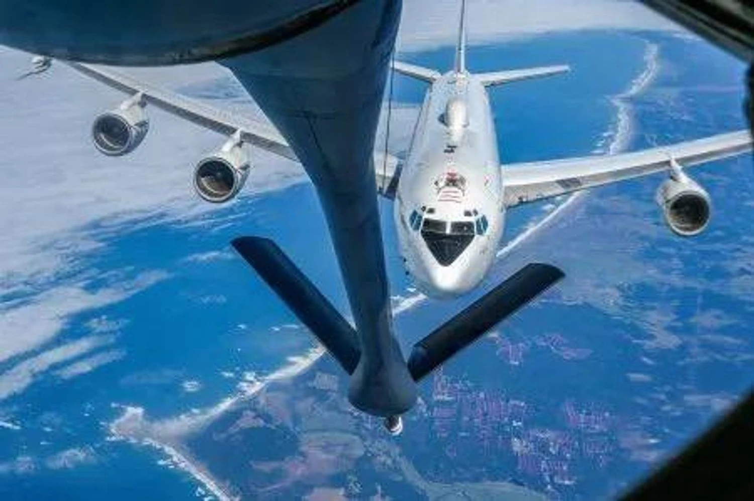 США відправили “літак судного дня” E-6B до Гренландії для навчань з атомними підводними човнами – Newsweek
