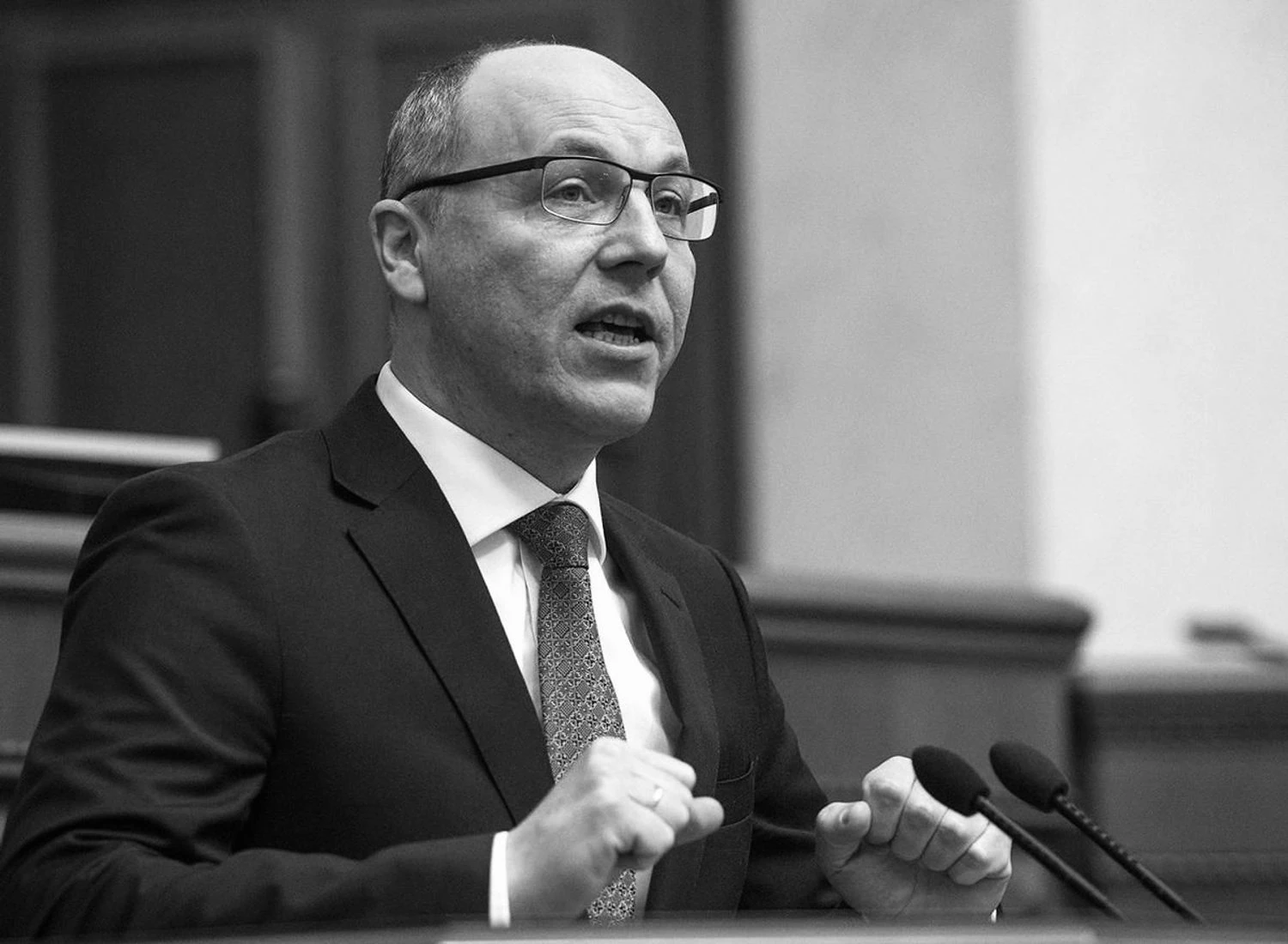 Вбивство колишнього голови ВР Парубія: стрілок здійснив 4 постріли у груди