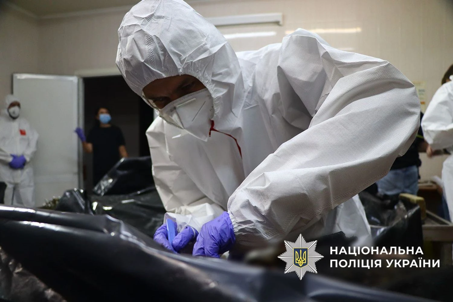 Смертоносний удар рф по Яровій: поліція ідентифікувала 20 загиблих, дані ще чотирьох осіб уточнюються