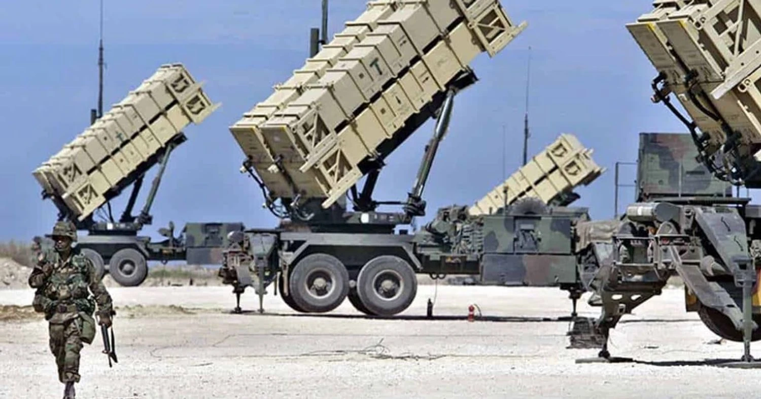 Польські системи Patriot неефективні проти великої кількості "шахедів" – ЗеленськийПрезидент Зеленський пояснив, що польські системи Patriot неефективні проти масованих атак БПЛА через високу вартість ракет. Він
зазначив, що Україна готова допомогти Польщі з протидією російським дронам.Політика • 11:46 • 1990 перегляди