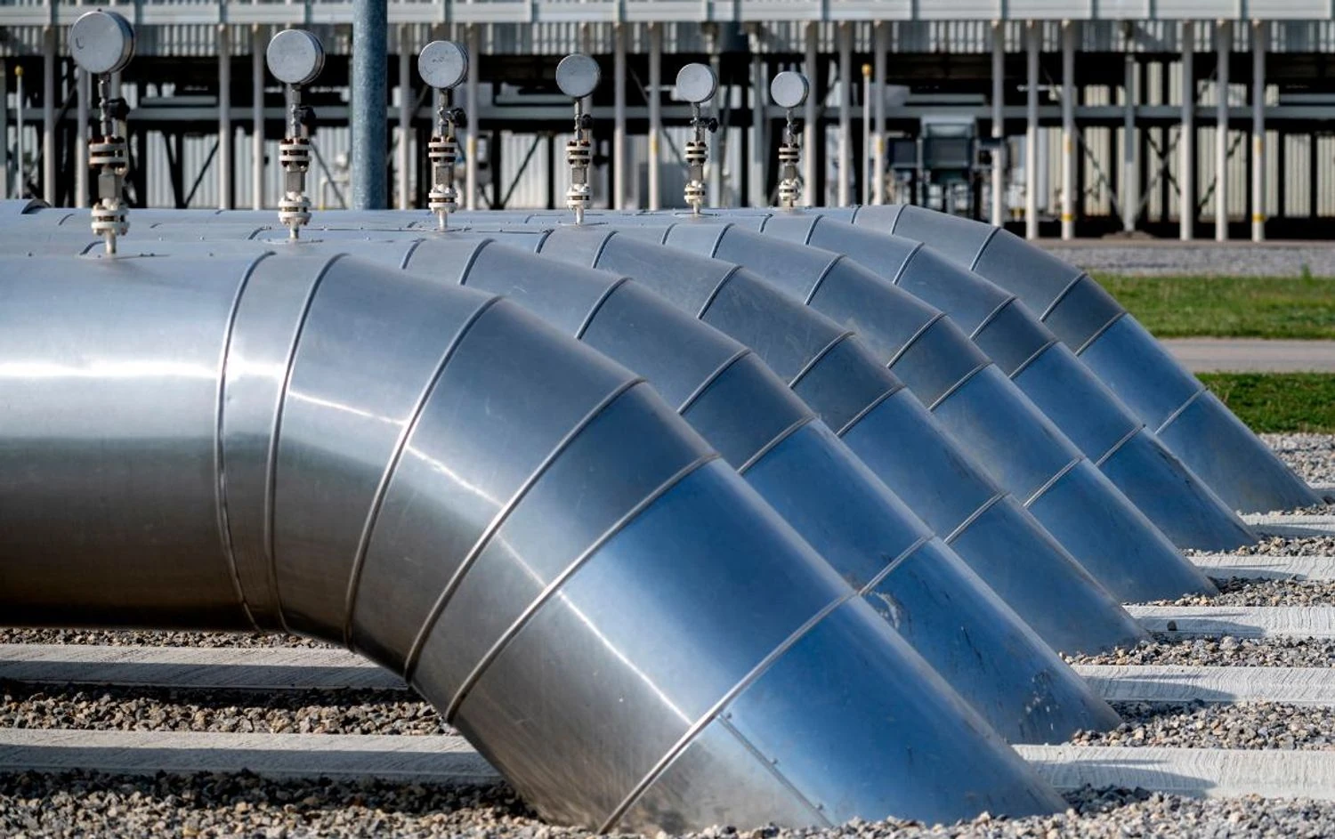 Словаччина й Угорщина чинять опір спробам Трампа зупинити імпорт російських енергоносіїв – Bloomberg