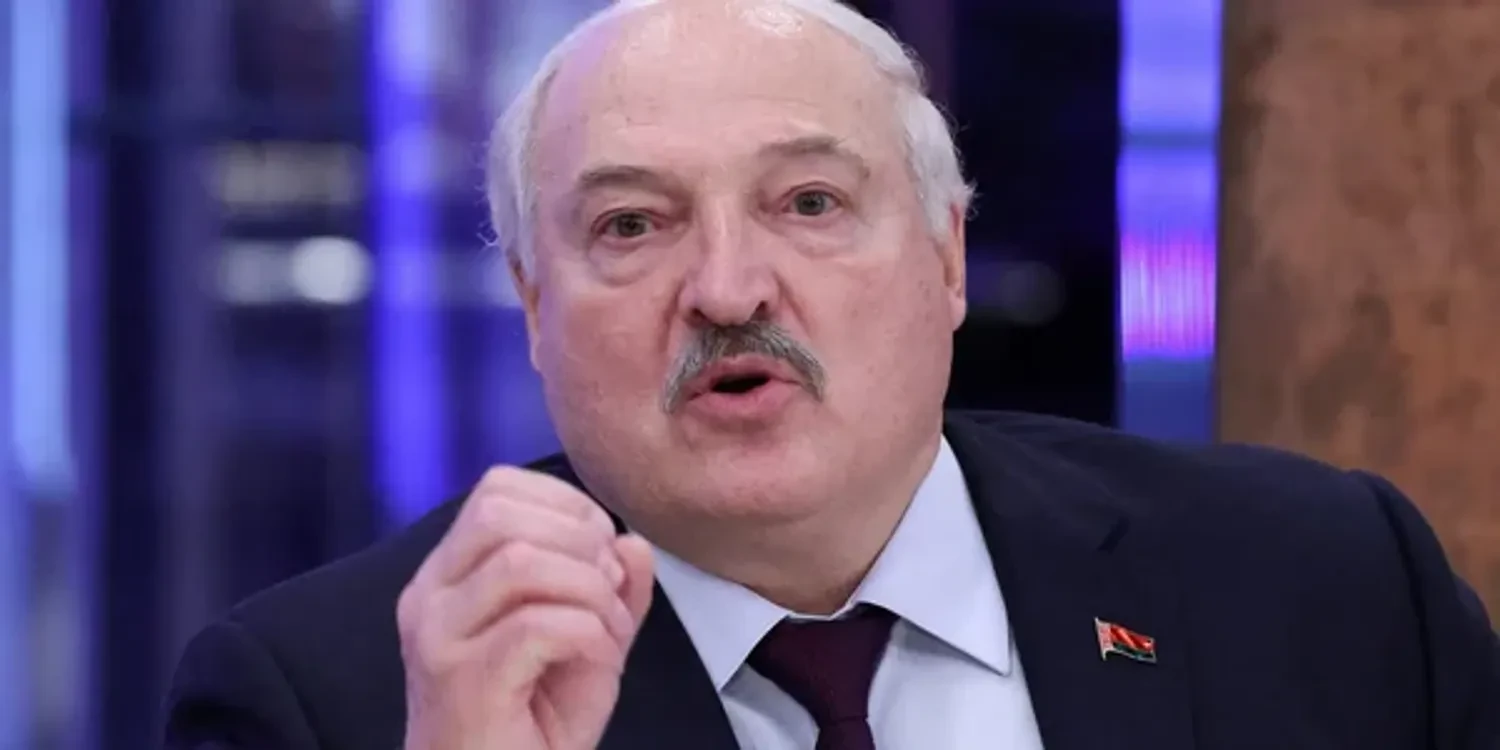 лукашенко пригрозив “миттєвою відповіддю”, коментуючи можливість збивання російських літаків поблизу кордонів НАТО