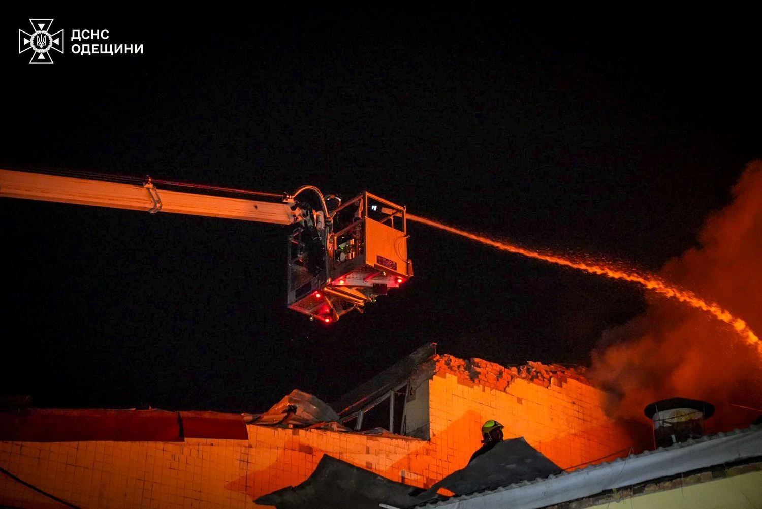 Двоє постраждалих та перебої зі світлом на Одещині після нічної атаки рф