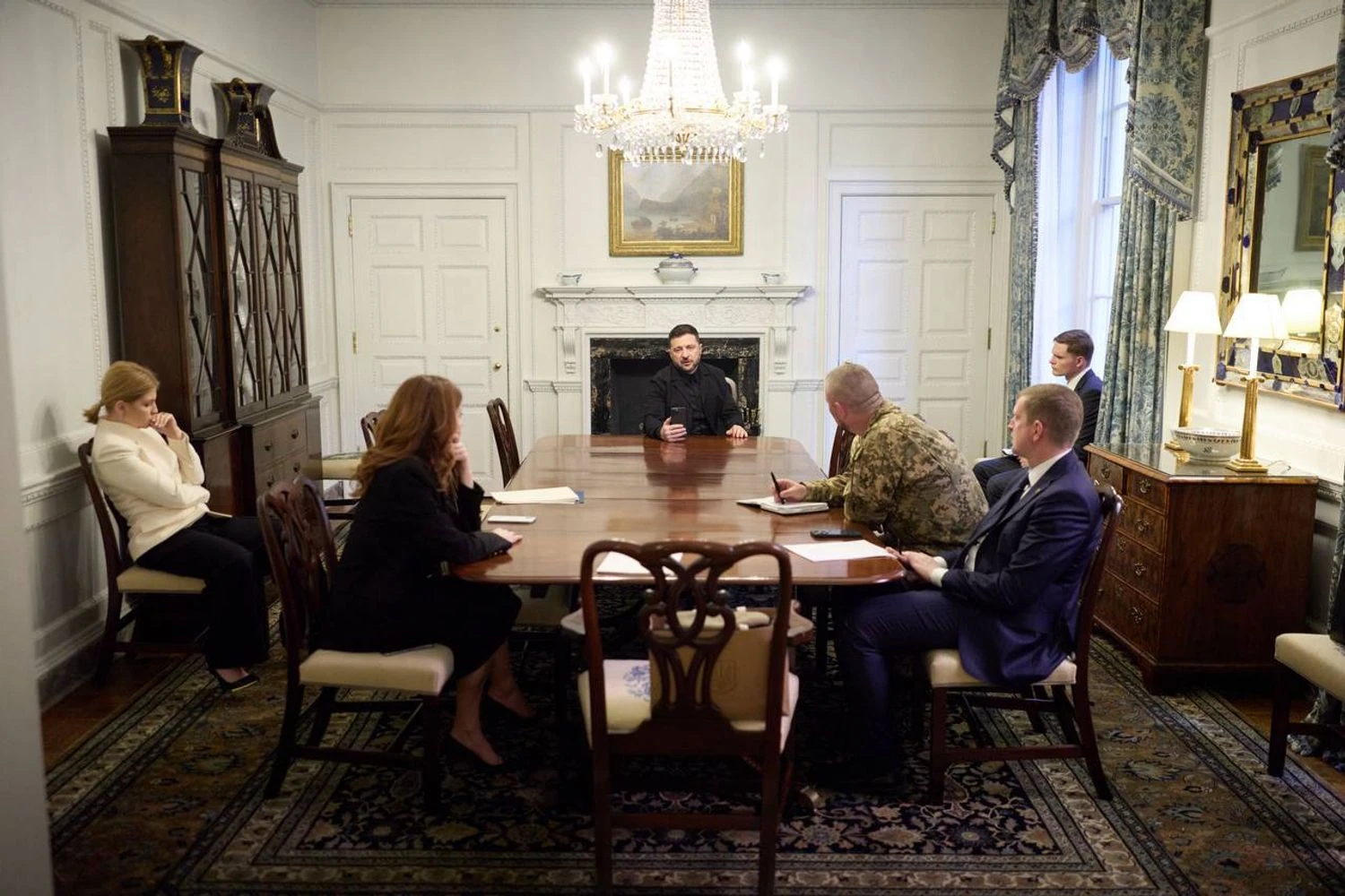 Зеленський розповів лідерам Європи про розмову з Трампом