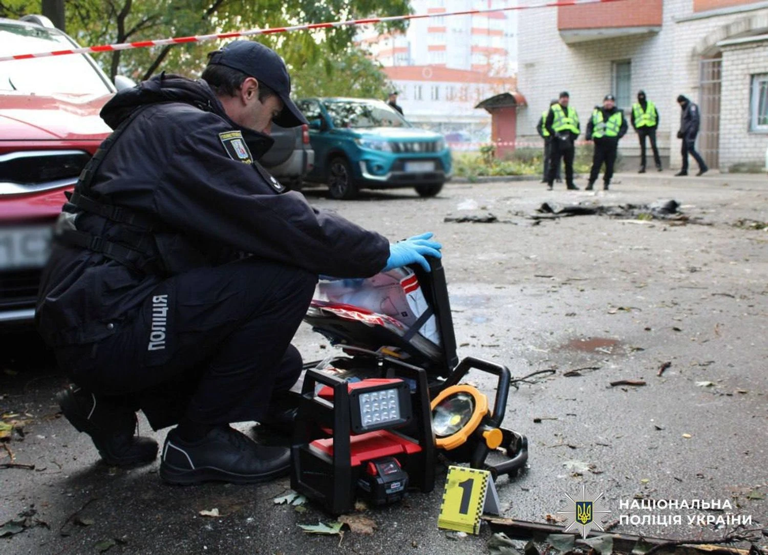 Наймолодшому постраждалому від нічної атаки рф на Київ лише два роки – поліція