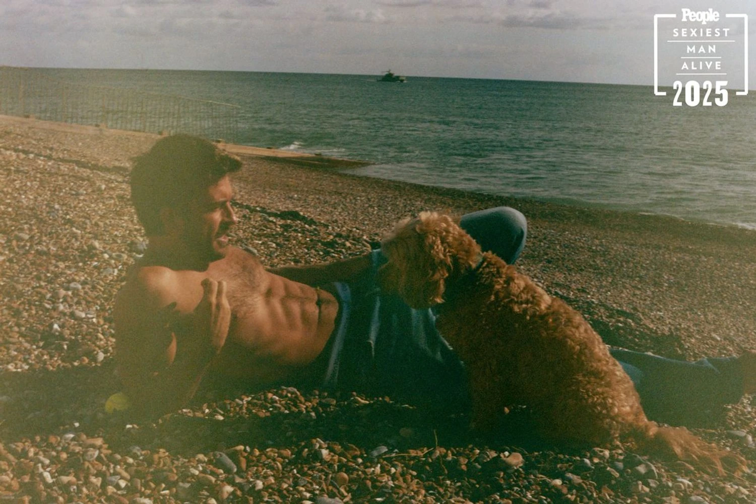 Джонатан Бейлі названий найсексуальнішим чоловіком 2025 року за версією People