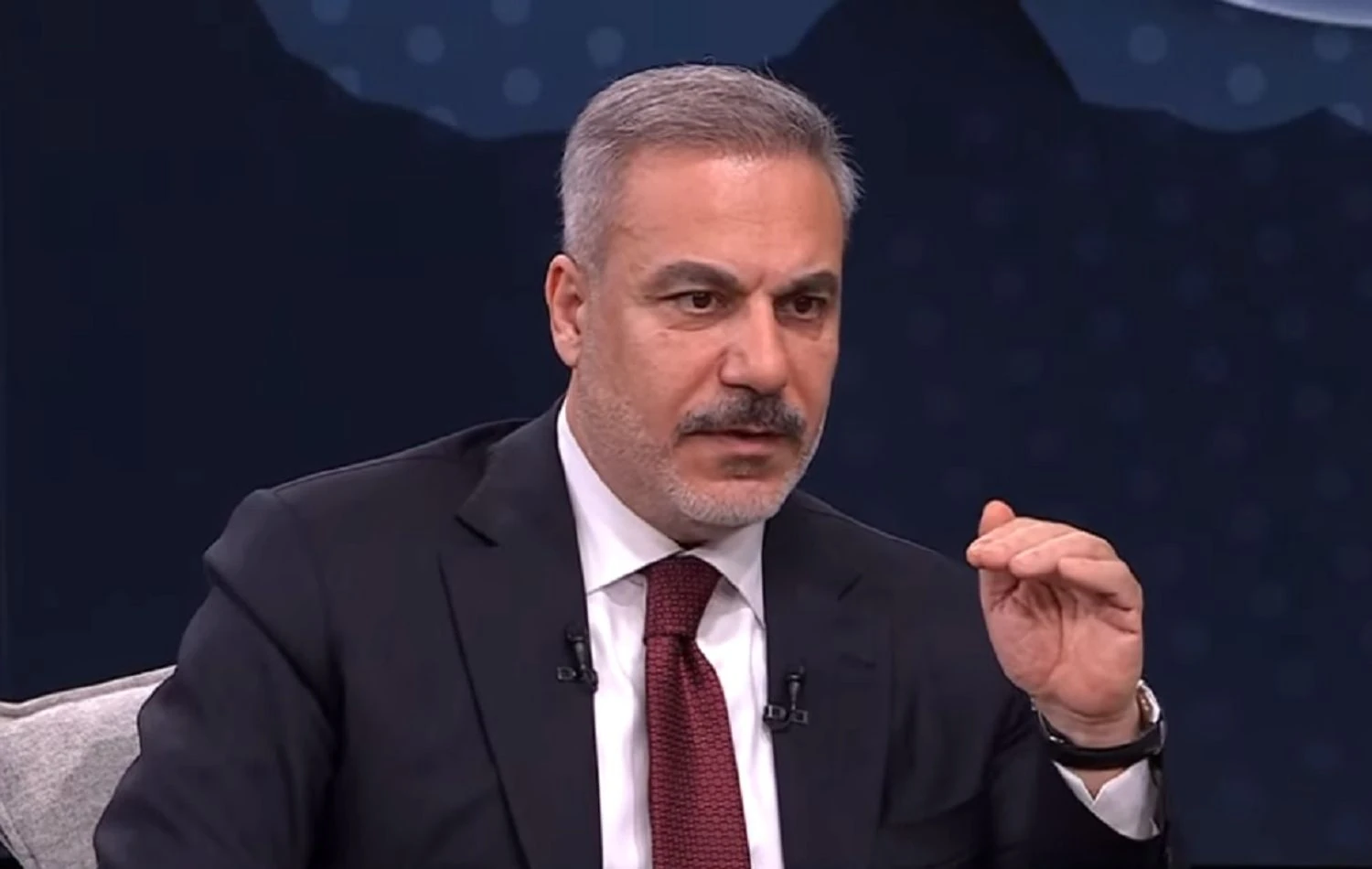 Мирний діалог між Україною та росією неминучий, переговори мають відбутись у Туреччині – глава МЗС країни