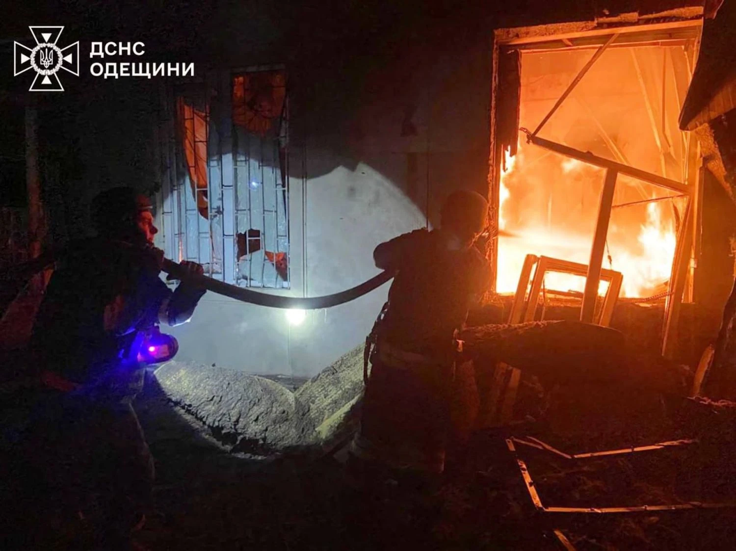 рф масовано атакувала Одещину, є постраждалі: показали наслідки