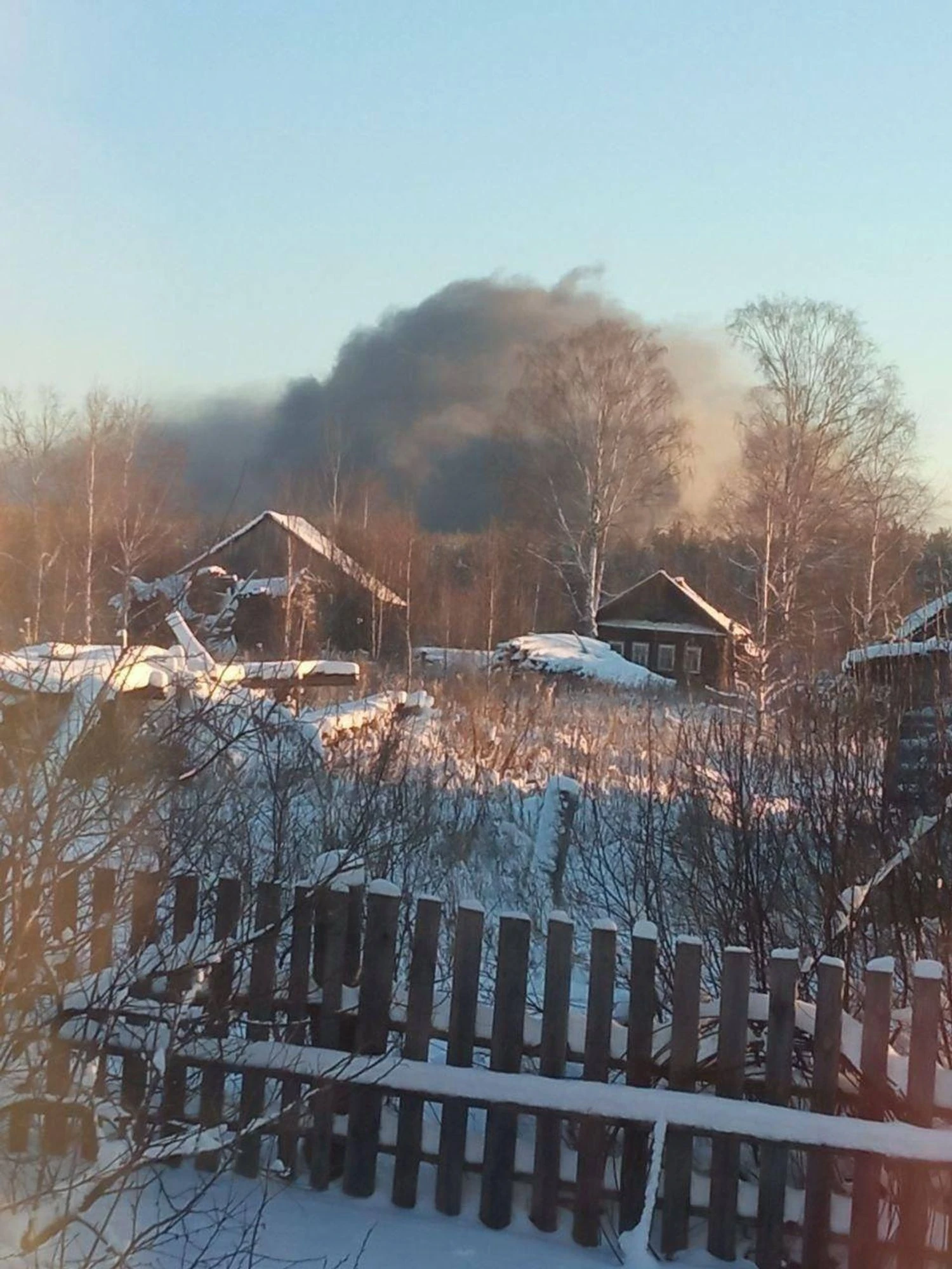 Далекобійні дрони СБУ атакували рф: вразили ракетно-артилерійський арсенал у костромській області та нафтобазу в липецькій