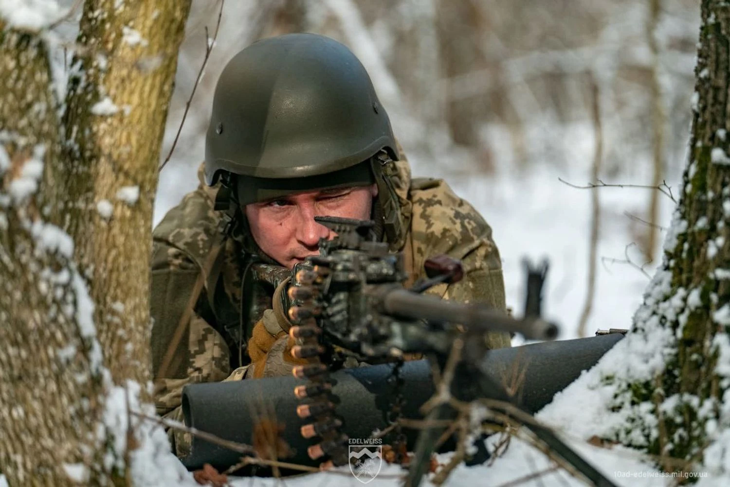 На фронті зафіксовано 78 бойових зіткнень: ворог активно діє на Гуляйпільському та Покровському напрямках
