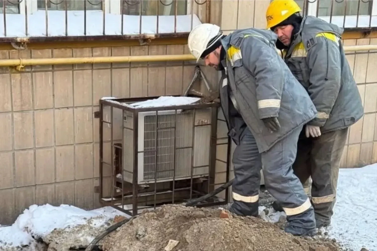 Енергетики, тепловики, газовики, комунальники, залізничники отримуватимуть 20 тис грн до зарплати – Свириденко