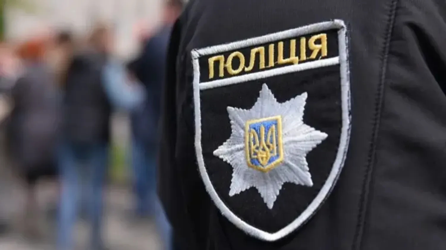 Суперечка із місцевим жителем переросла в шарпанину: на Житомирщині військовий ТЦК застосував стартовий пістолет