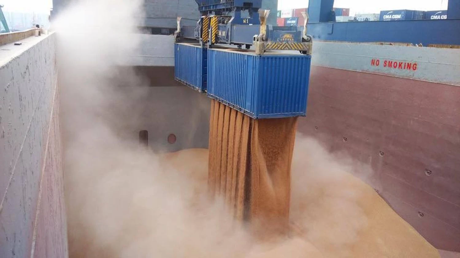 Українським морським коридором перевезено 100 мільйонів тонн зерна – КулебаВіцепрем'єр-міністр Олексій Кулеба повідомив, що Українським морським коридором перевезено 100 мільйонів тонн зерна. Загалом з
вересня 2023 року цим шляхом переміщено 168.9 мільйона тонн вантажів.Суспільство • 23 січня, 12:01 • 2462 перегляди