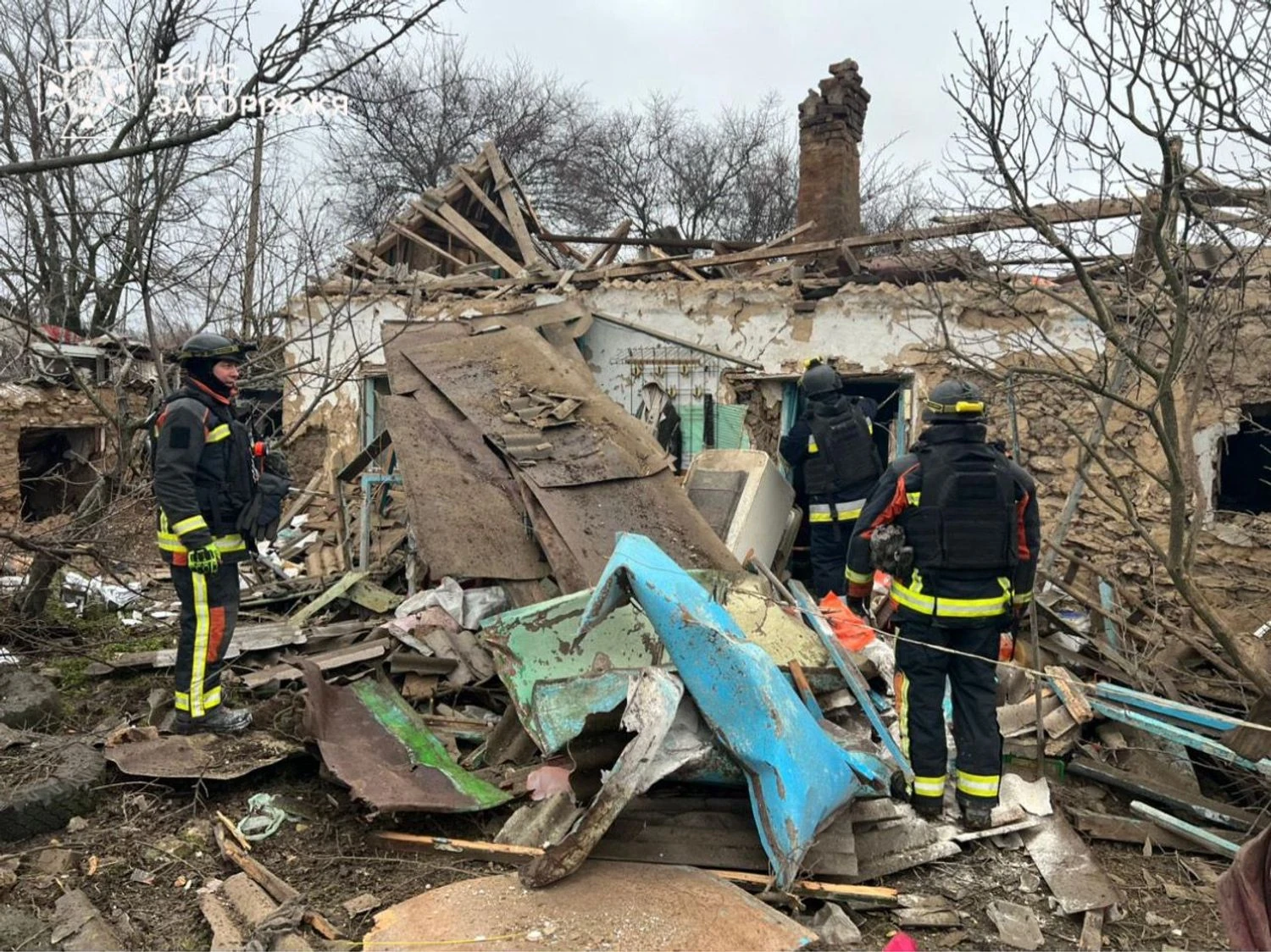 російські обстріли Дніпропетровщини та Запоріжжя: є загиблий та численні поранені і руйнування будинків