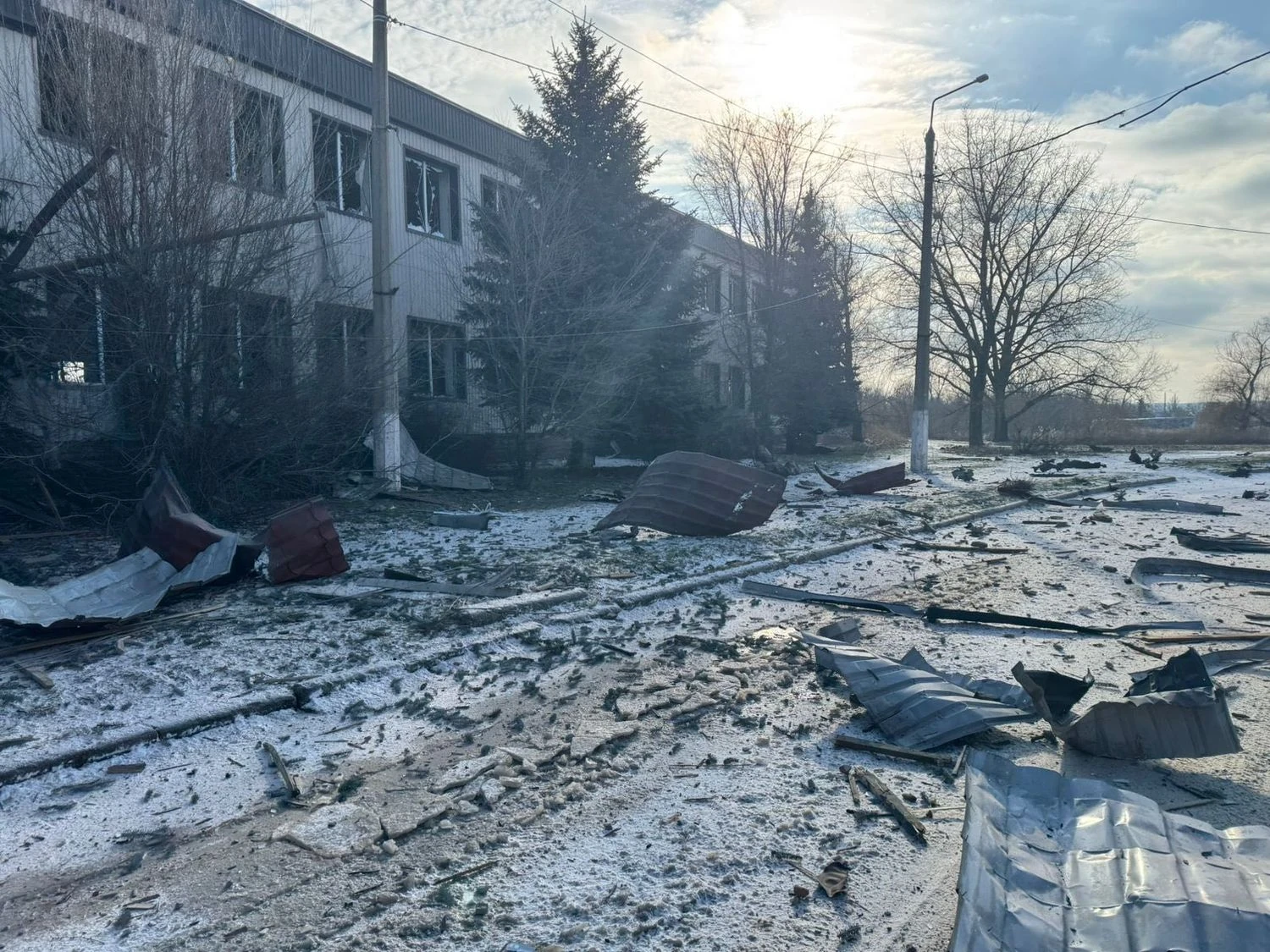 рф атакувала Слов’янськ трьома авіабомбами: є загиблі та поранені