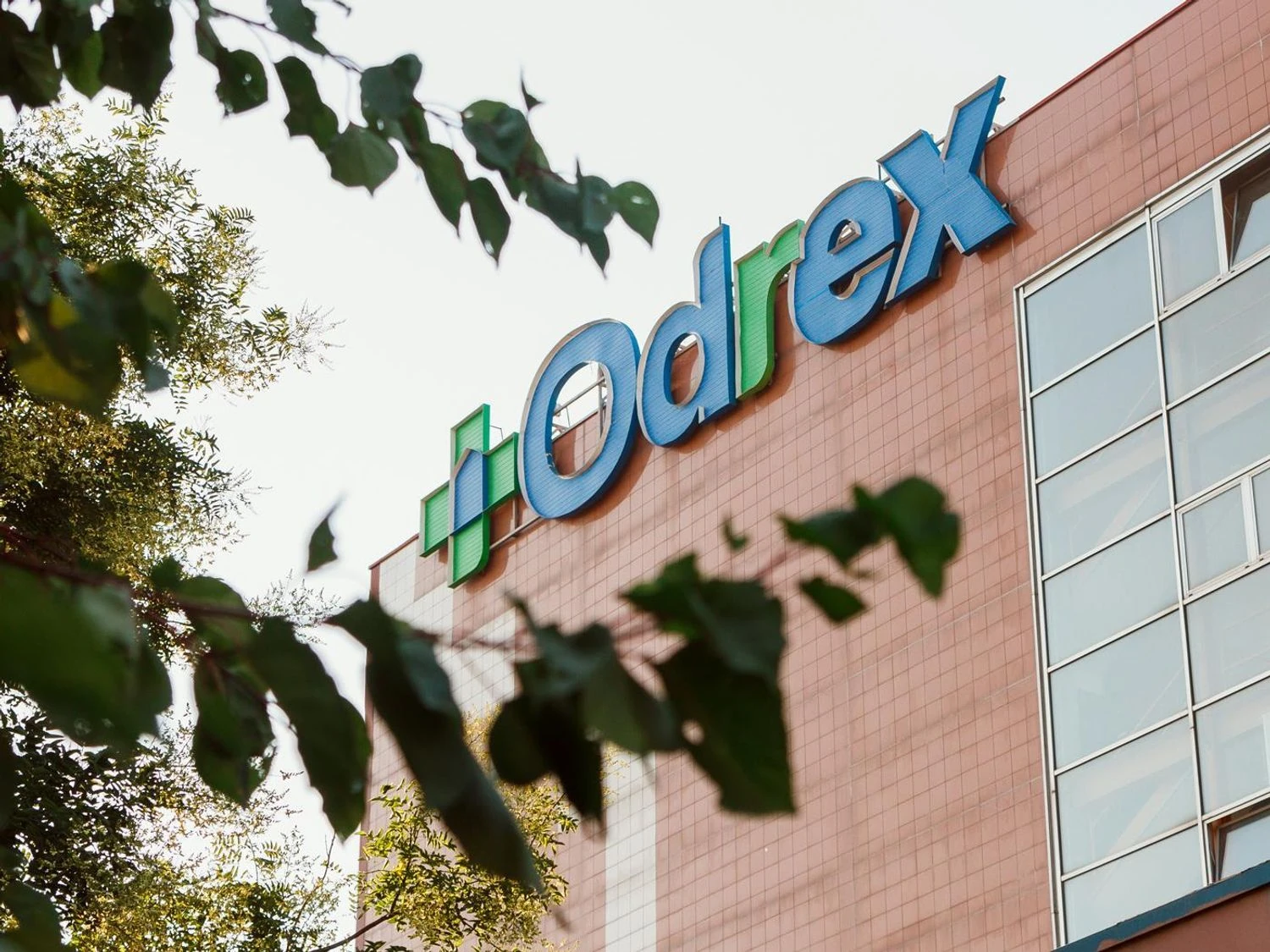 Odrex і захоплення землі в Одесі: як засновники скандальної клініки можуть бути пов’язані зі зміною меж і призначенням ділянки