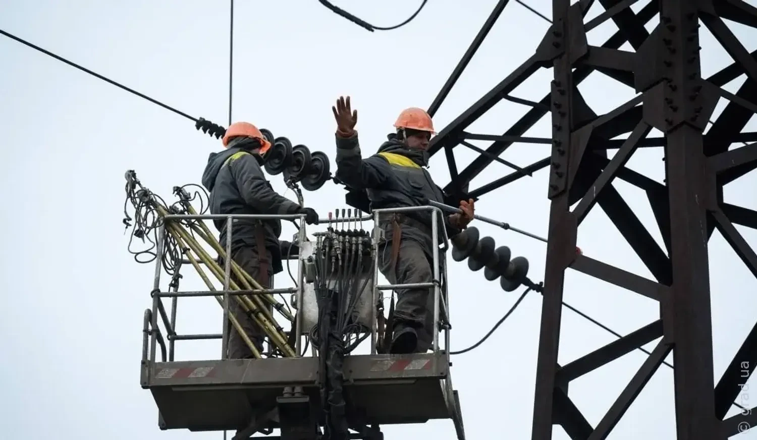 Ситуація в Києві залишається важкою через низькі температури: енергетики працюють цілодобово