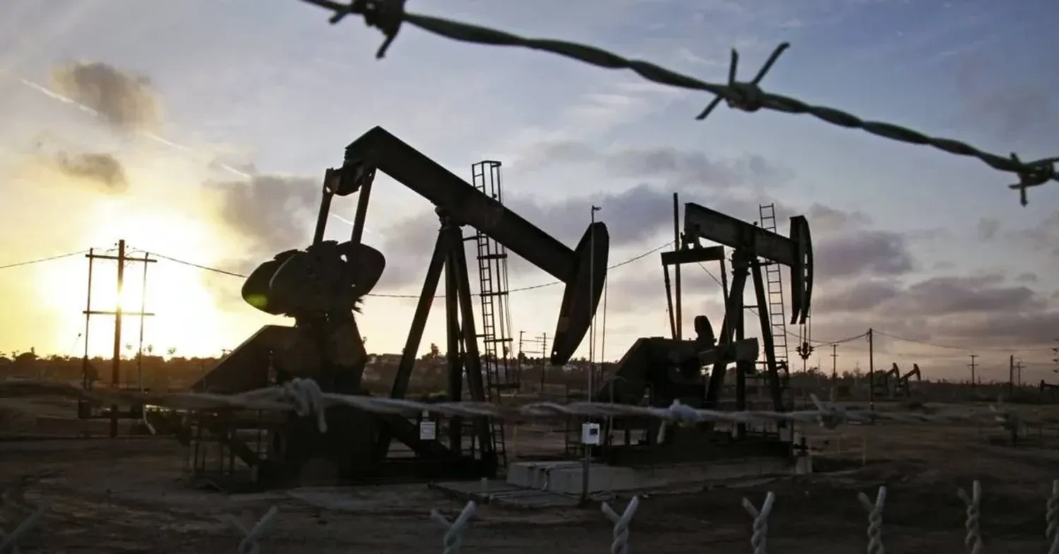 Світові ціни на нафту знижуються вперше у 2026 році - Bloomberg
