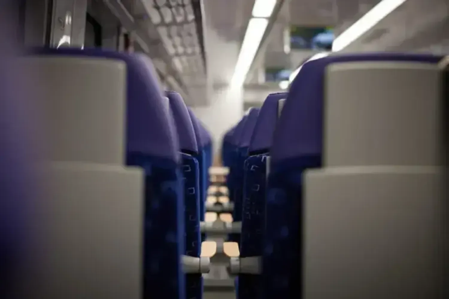 Укрзалізниця змінила маршрути поїздів після атаки рф на Київщину 22 лютого