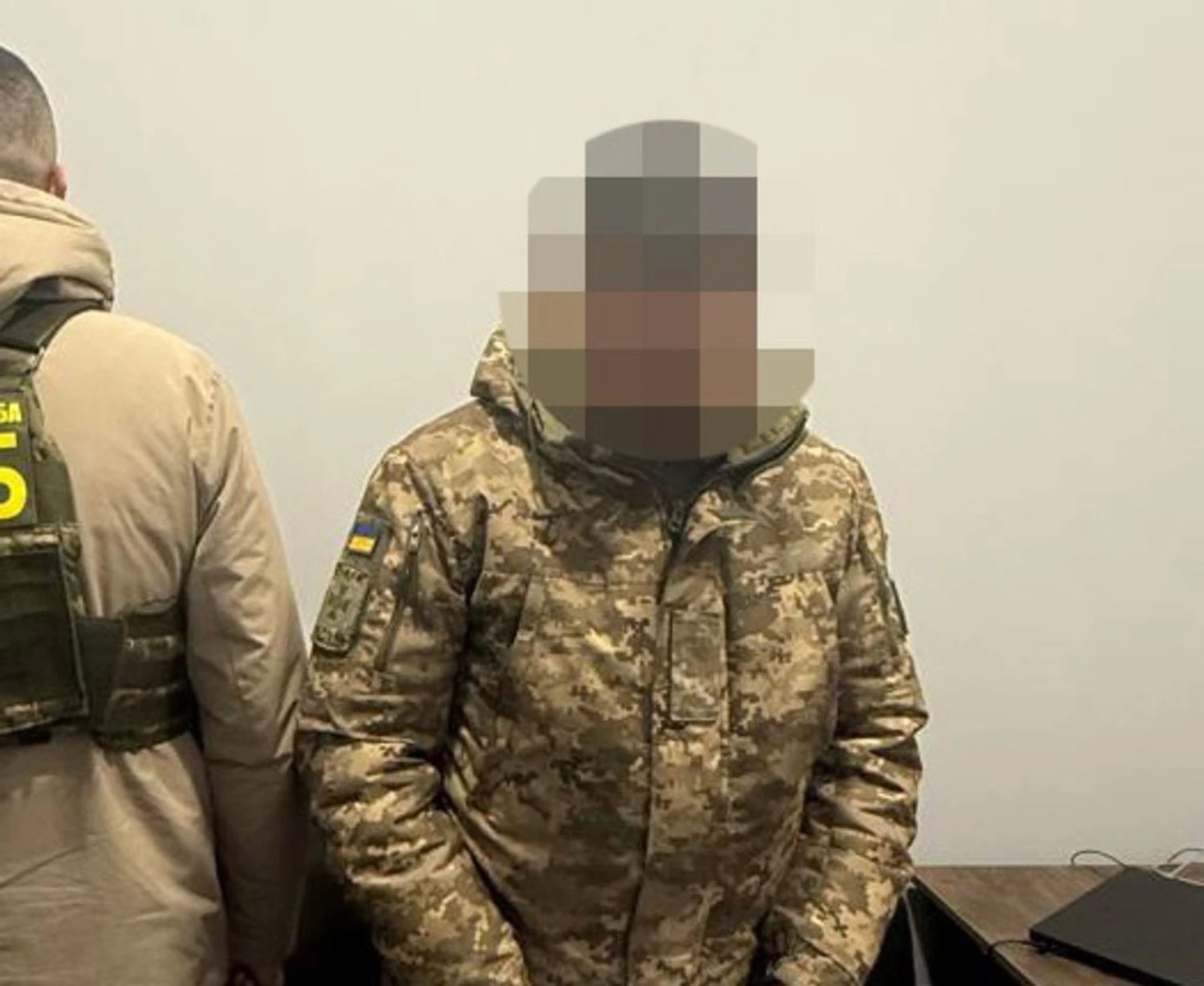 Відправляв ухилянтів до Румунії за 3000 доларів – військовий ДПСУ постане перед судом