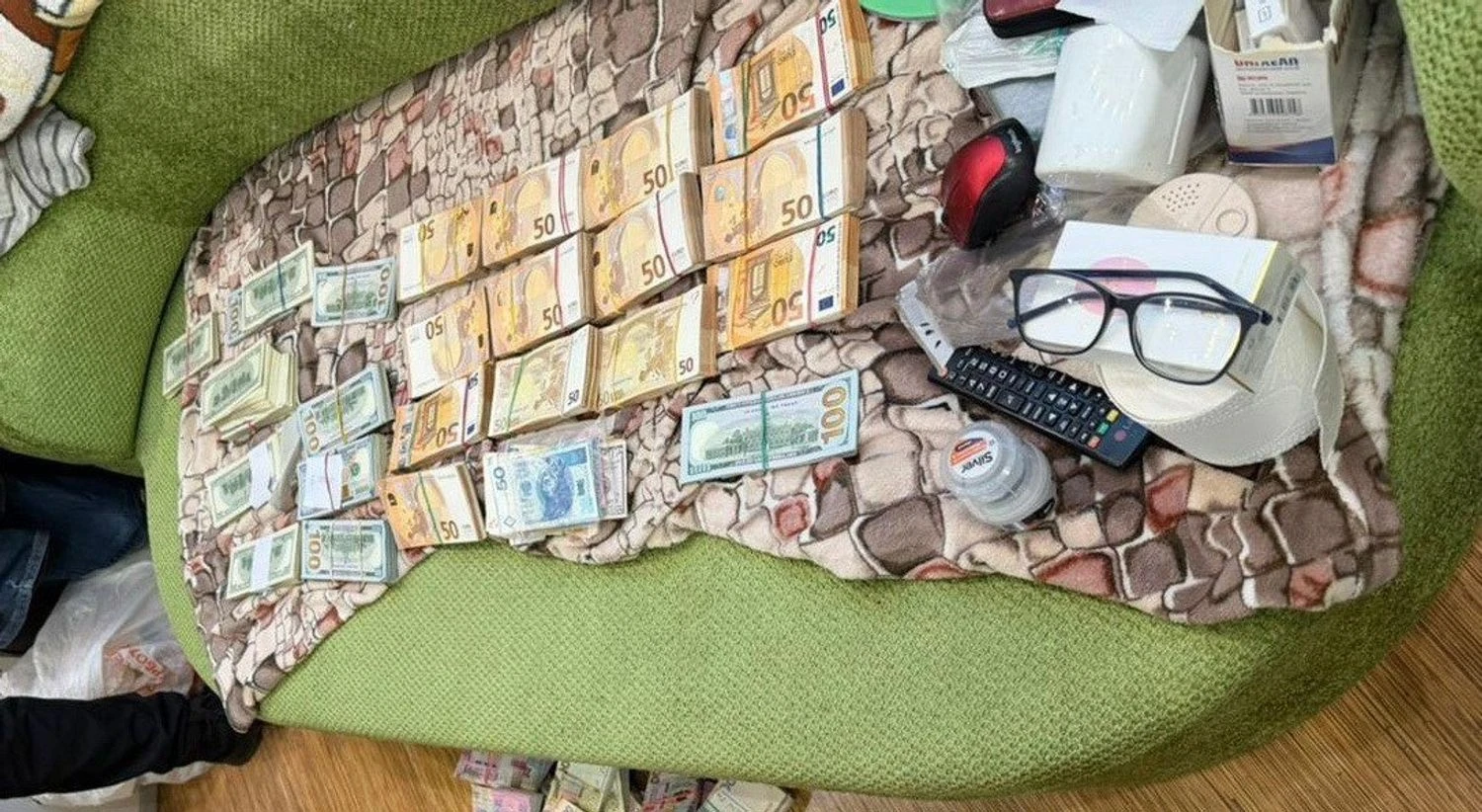 Посадовців військової частини спіймали на схемах з фортифікаціями на Дніпропетровщині на 14 мільйонів – Генпрокурор Кравченко