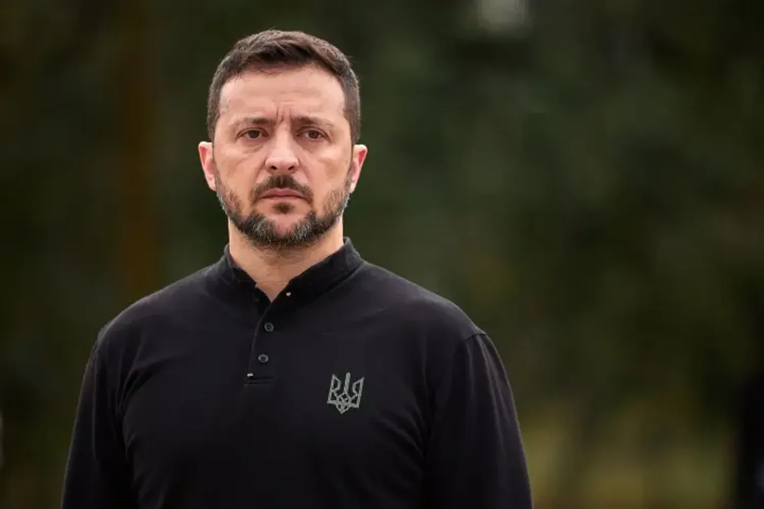 Зеленський прибув до Парижа, щоб про війну в Україні не забули через Іран – AFP