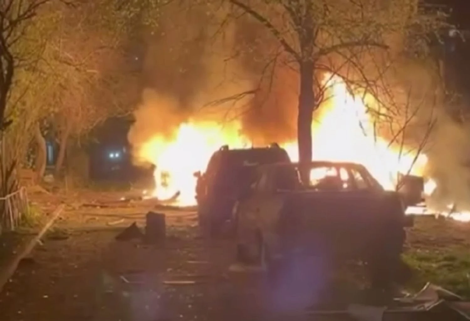 російські дрони атакували житлові будинки та лікарню у Сумах – перші подробиці