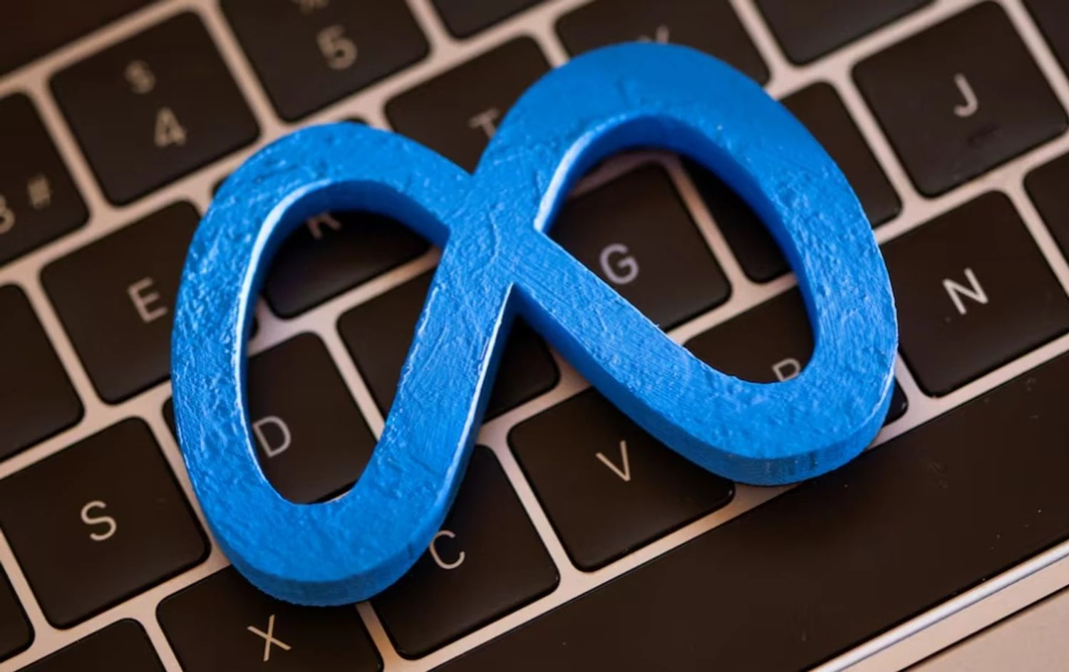 Meta відстежуватиме рухи миші та натискання клавіш співробітників для навчання ШІ