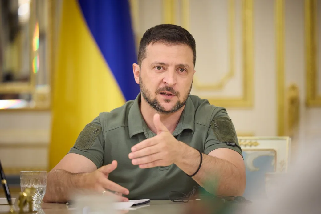 Зеленський оголосив про готовність до зустрічі з Мадяром і заявив про роботу над "усіма питаннями" щодо угорської меншиниПрезидент України оголосив про готовність до зустрічі з Петером Мадяром. Зеленський запевняє у відсутності реальних проблем.Політика • 30 квітня, 12:49 • 2116 перегляди