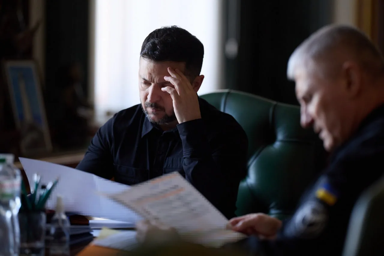 рф хоче вивезти новий урожай зерна та розграбувати 18 родовищ на окупованому півдні України. Зеленський обіцяє протидіятирф планує вивезення цінної сировини з 18 родовищ на окупованому півдні України. Загарбники також готують масштабне захоплення
цьогорічного врожаю.Економіка • 6 травня, 14:08 • 50381 перегляди