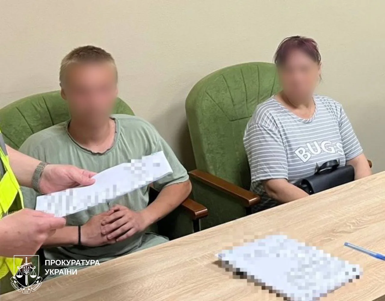 Напали на підлітків та зняли це на відео – у Люботині троє хлопців отримали підозри