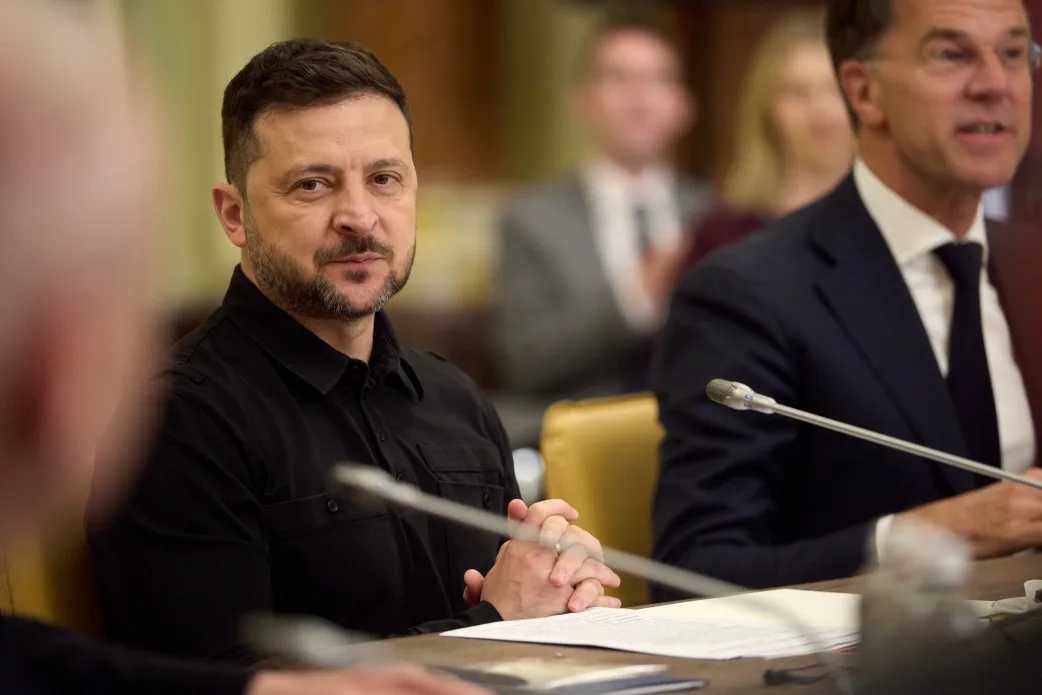 План українських далекобійних санкцій виконується: Президент подякував ЗСУ за удари по росії модернізованими дронами FP