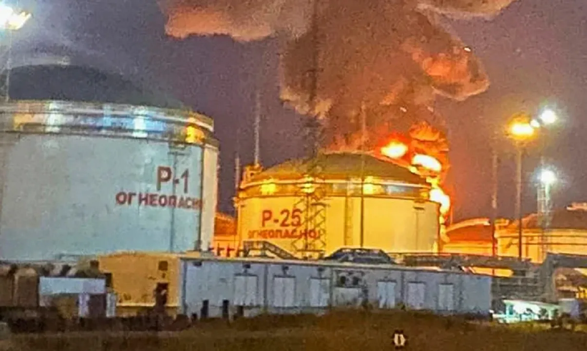 НПЗ, нафтобази та термінали у портах: у ЦПД показали карту ударів СОУ по нафтових об’єктах рф у червні