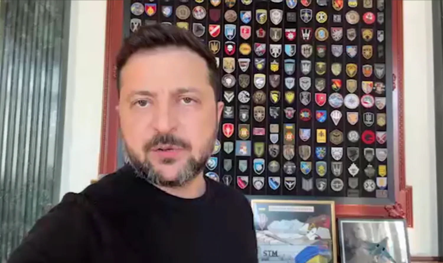 Зеленський заявив, що пропозиція особистої зустрічі з путіним залишається чинною