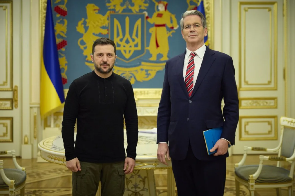 Бессент називав Зеленського “маленьким виродком” і радив Трампу не приймати його – ЗМІ